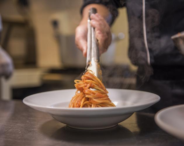 Da Pinocchio FOTO IMPIATTAMENTO SPAGHETTI POMODORO.jpg